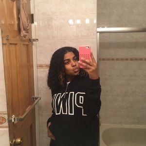 Meet your Posher, Ana